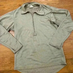 Polartec waffle knot 1/4 zip size small long